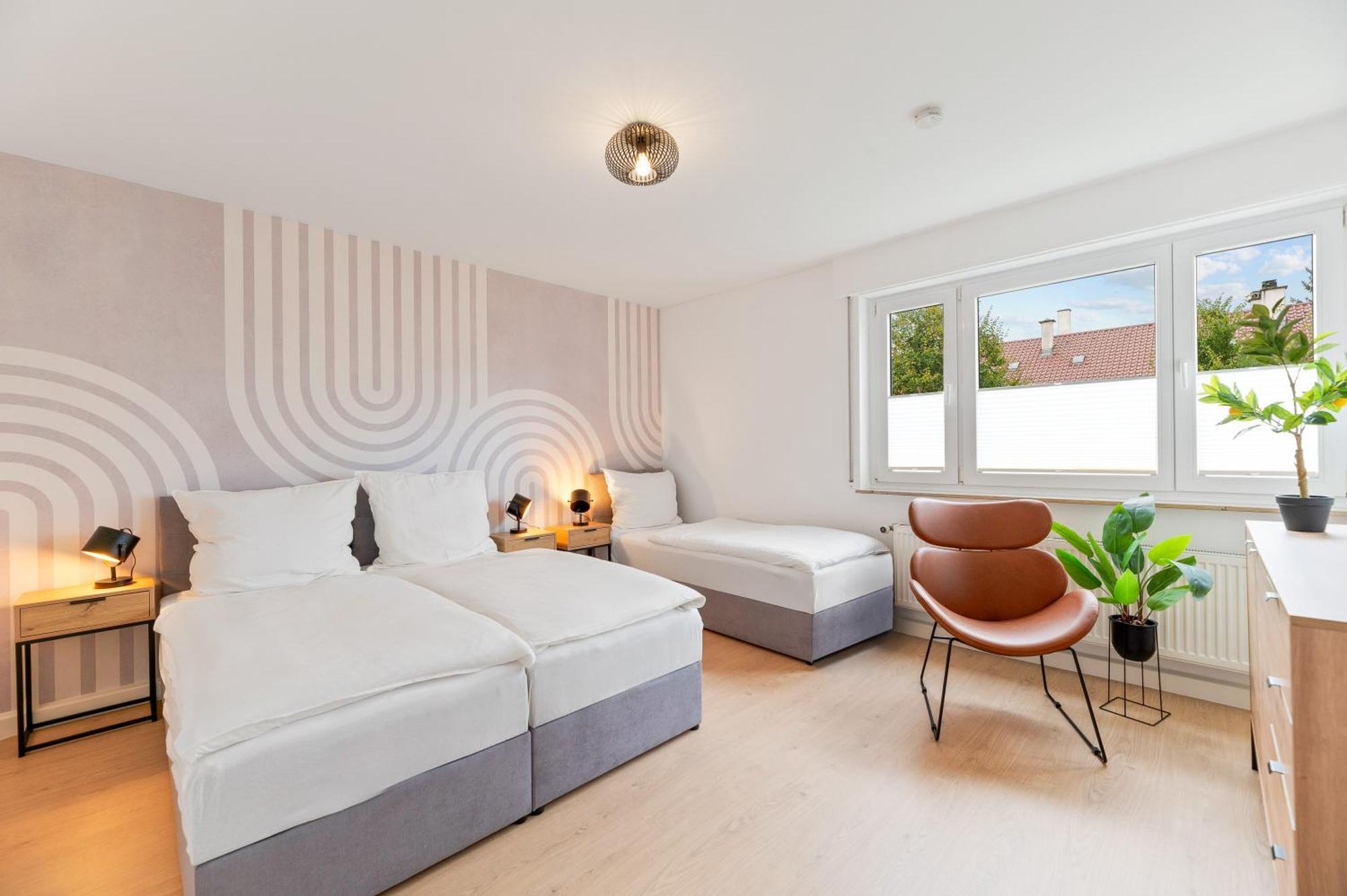 Westside Flat - 5Min To Downtown Apartment Ludwigsburg Ngoại thất bức ảnh